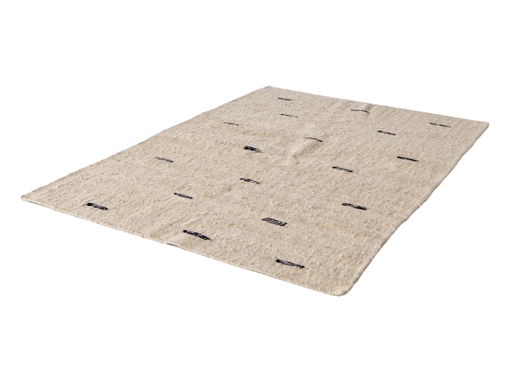 5' x 6' 10 Hand Knotted Moroccan Wool Rug