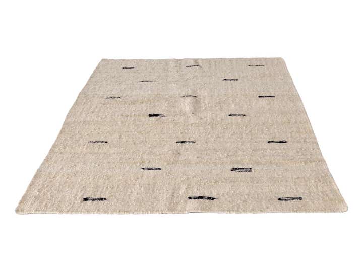 5' x 6' 10 Hand Knotted Moroccan Wool Rug