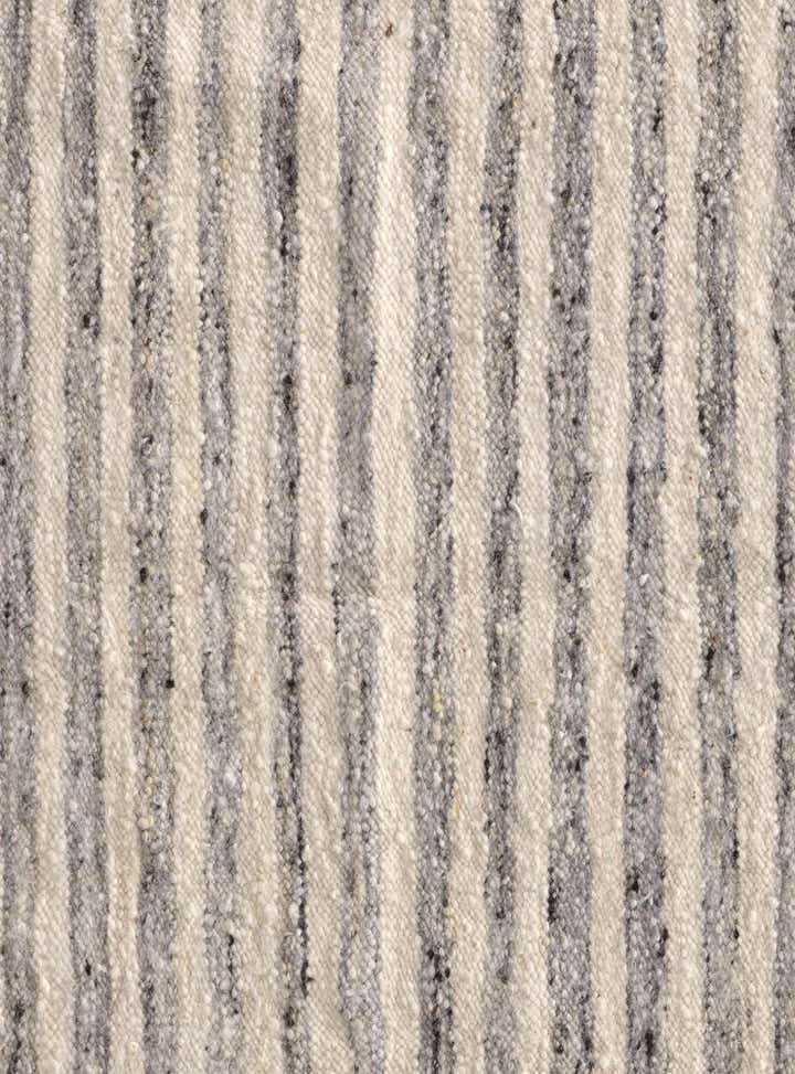 4' 11 x 6' 7 Hand Knotted Moroccan Wool Rug