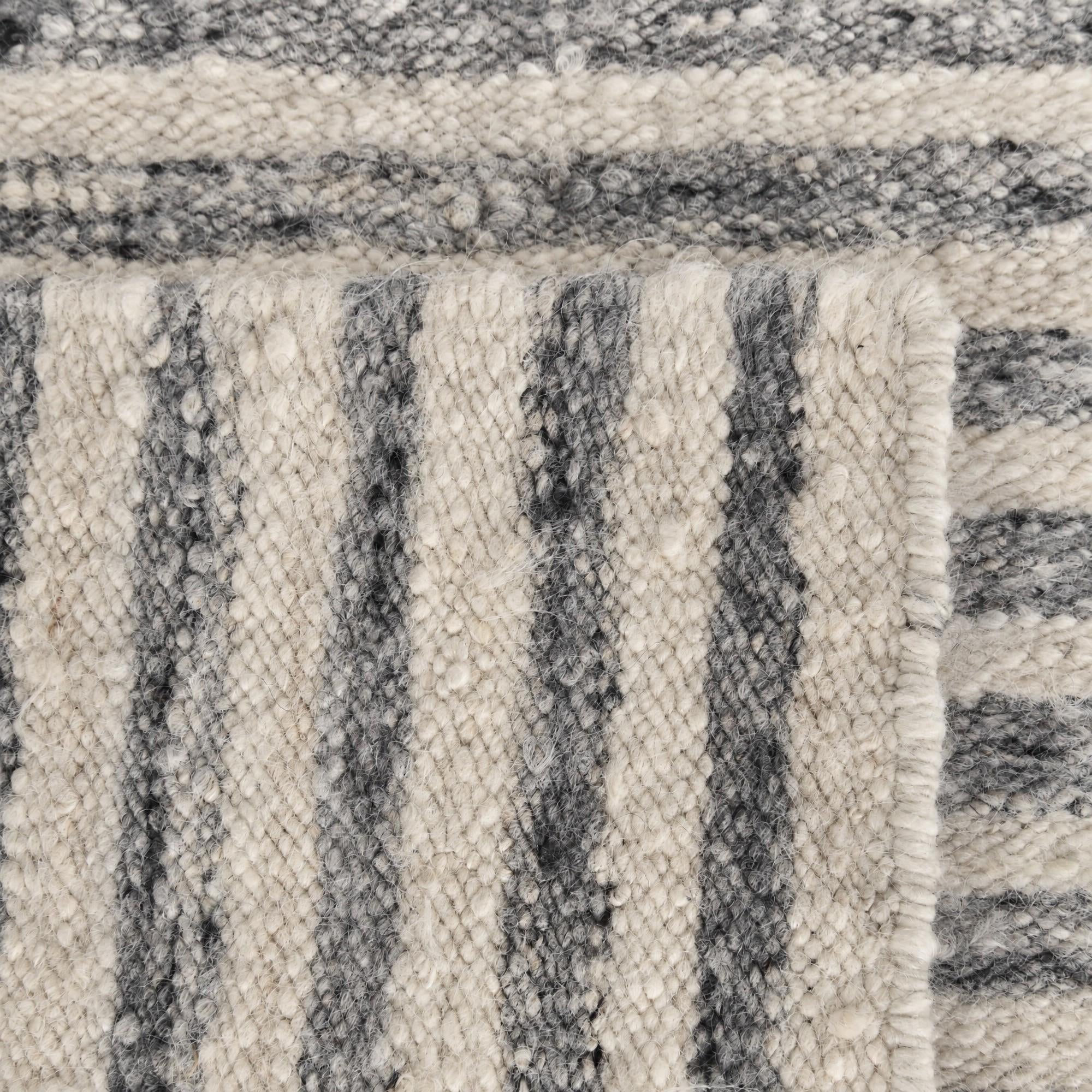 Detail image 12 of 12: 4' 11 x 6' 7 Hand Knotted Moroccan Wool Rug