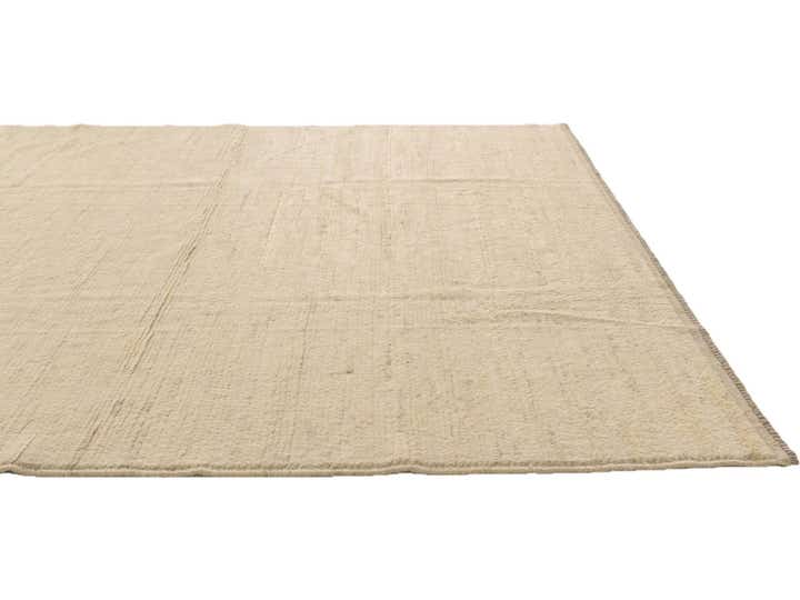 7' x 9' 8 Moroccan Rug