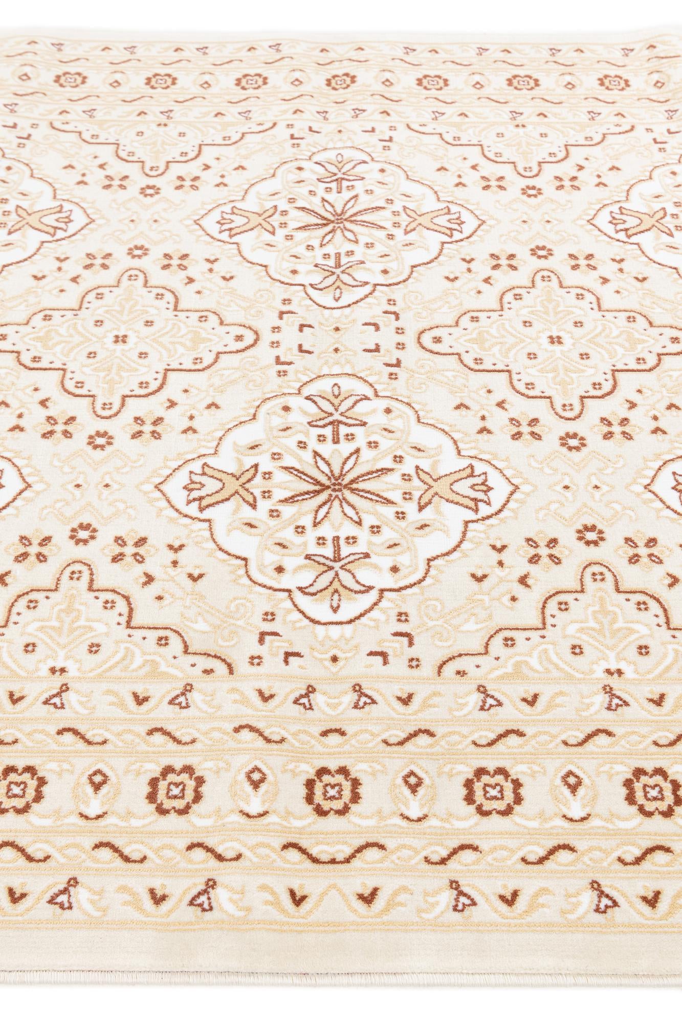 5' x 7' 8 Nain Design Rug