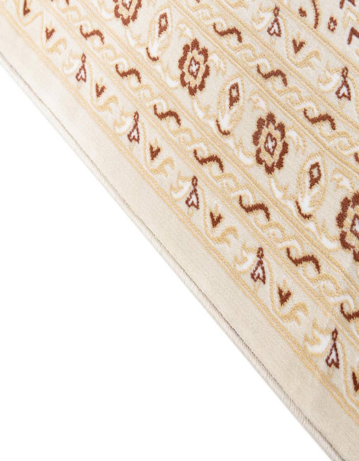 Detail image of 5' x 7' 8 Nain Design Rug