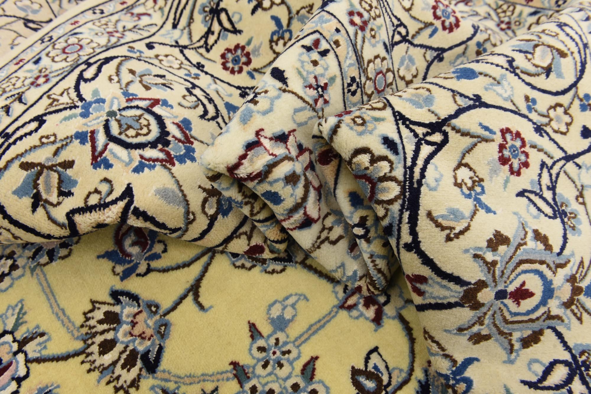 8' x 11' 9 Hand Knotted Nain Persian Rug
