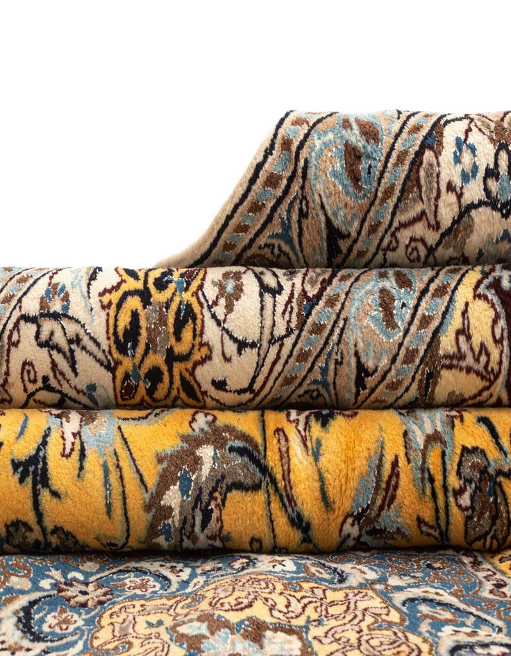 Detail image of 9' 6 x 12' 10 Nain Rug