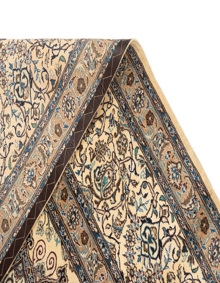 Detail image of 13' 1 x 15' 11 Nain Rug