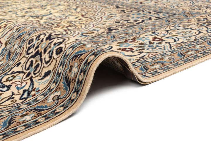 245cm x 350cm Nain Teppich
