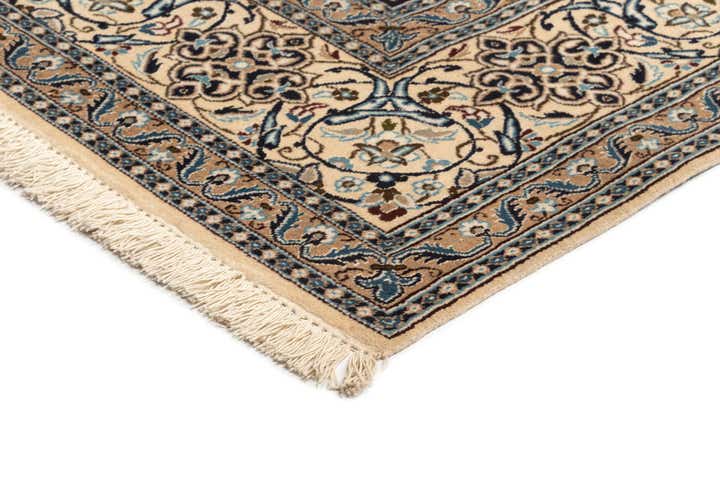 245cm x 350cm Nain Teppich