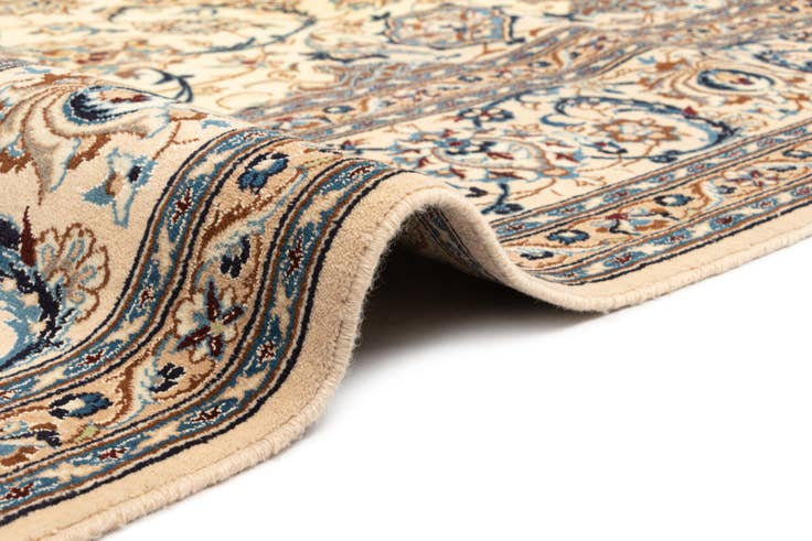 Detail image of 8' 6 x 11' 11 Nain Rug