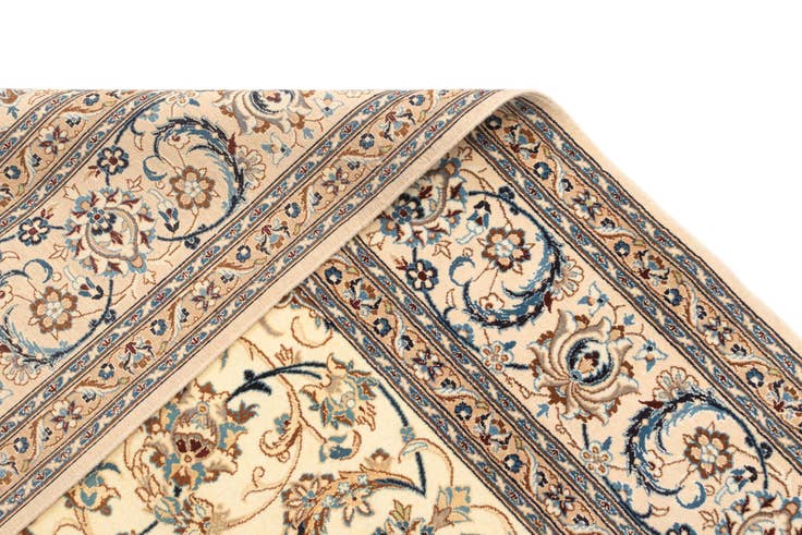 Detail image of 8' 6 x 11' 11 Nain Rug