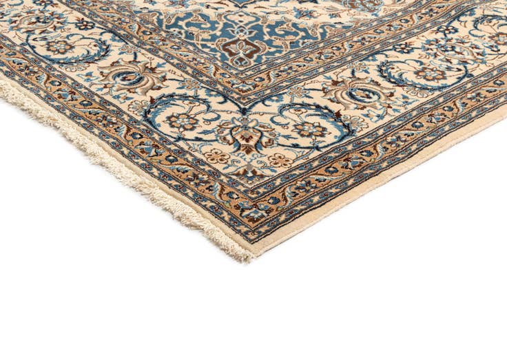 Detail image of 8' 6 x 11' 11 Nain Rug