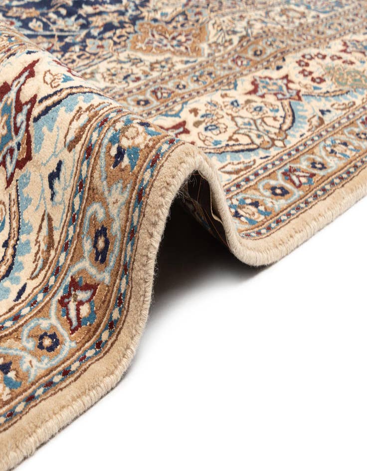 Detail image of 8' 2 x 11' 3 Nain Rug