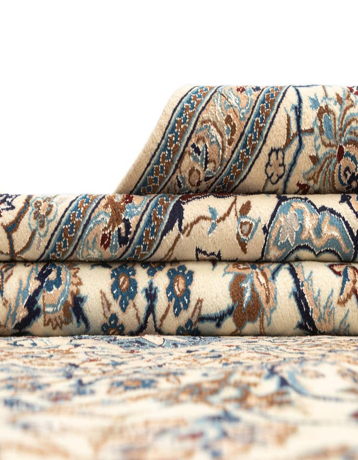 Detail image of 8' x 11' 9 Nain Rug