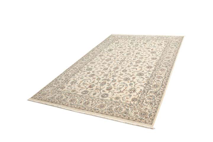 6' 5 x 9' 11 Nain Rug