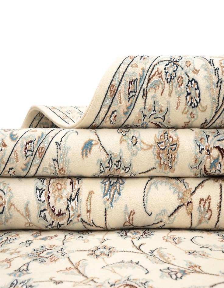 Detail image of 6' 5 x 9' 11 Nain Rug