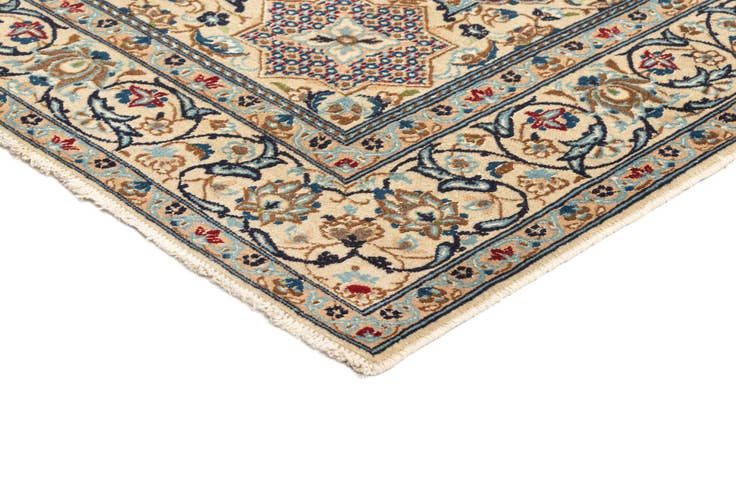 Detail image of 5' 3 x 8' 4 Nain Wool Rug
