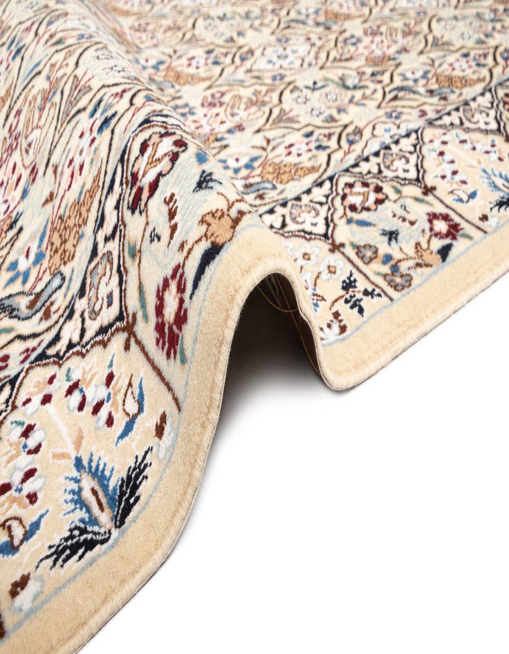 Detail image of 2' 11 x 4' 8 Nain Rug