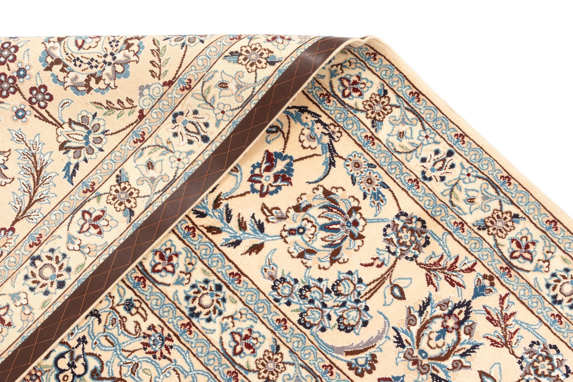 11' 6 x 16' 5 Nain Wool Rug