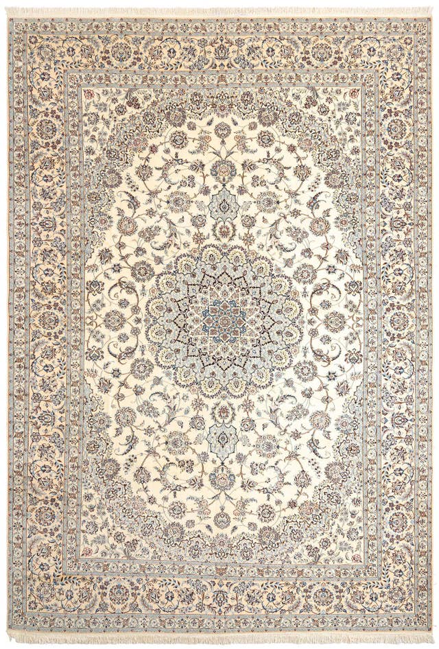 Detail image of 11' 6 x 16' 5 Nain Wool Rug