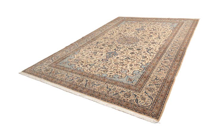 Detail image of 10' 3 x 14' 6 Nain Wool Rug