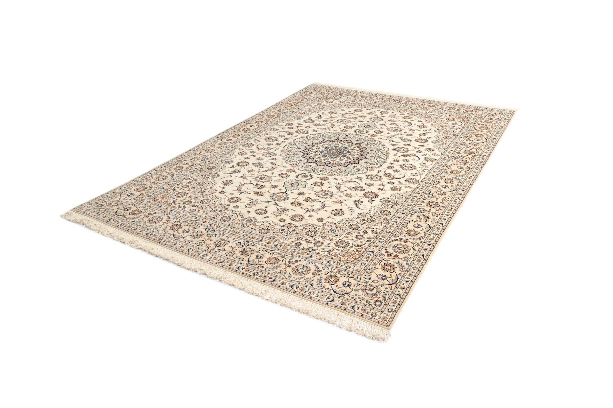 8' 2 x 11' 5 Nain Rug