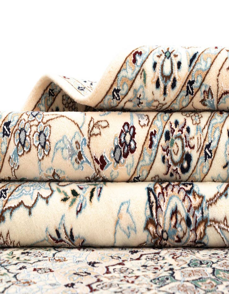 Detail image of 8' 4 x 11' 7 Nain Rug