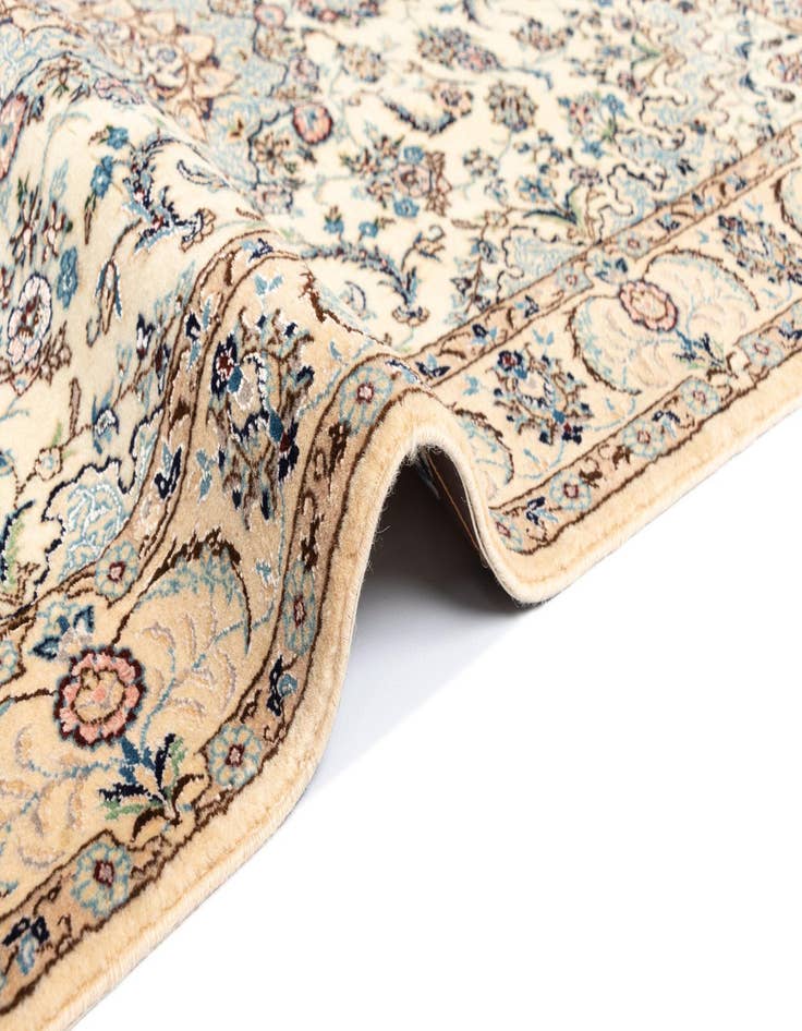 Detail image of 3' 1 x 4' 9 Nain Rug