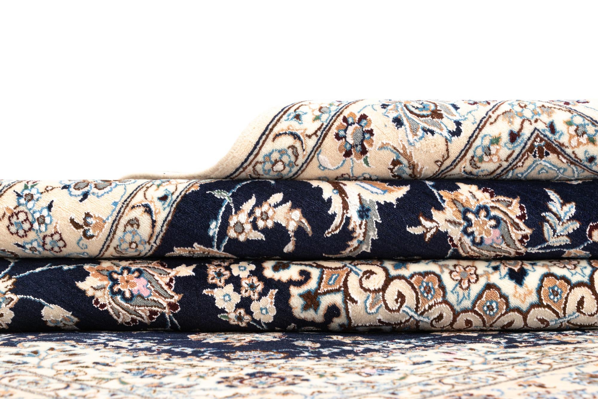 4' 2 x 6' 4 Nain Rug