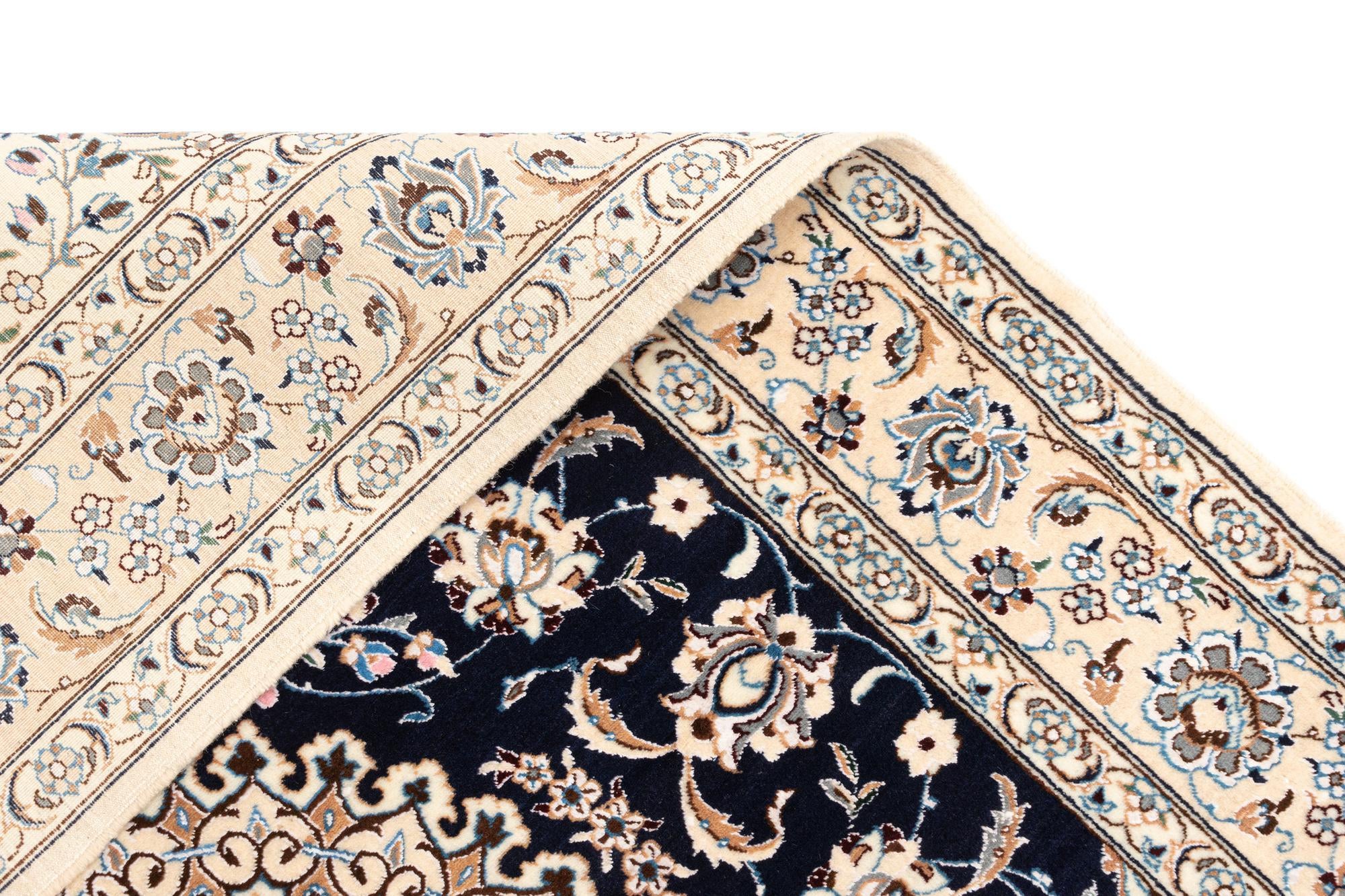 4' 2 x 6' 4 Nain Rug