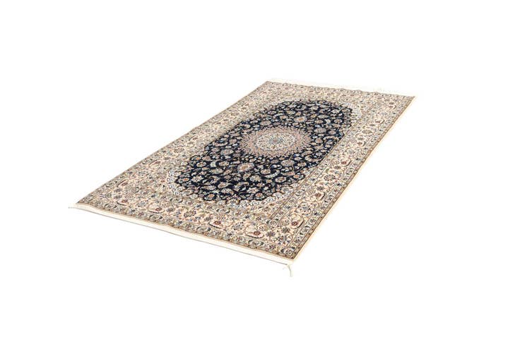 Detail image of 4' 2 x 7' 5 Nain Rug