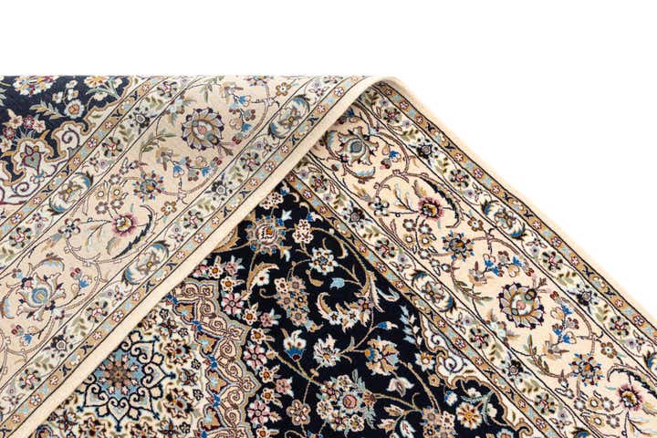 4' 2 x 7' 5 Nain Rug