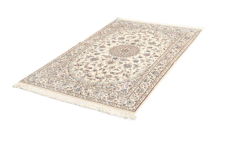 4' 2 x 6' 8 Nain Rug