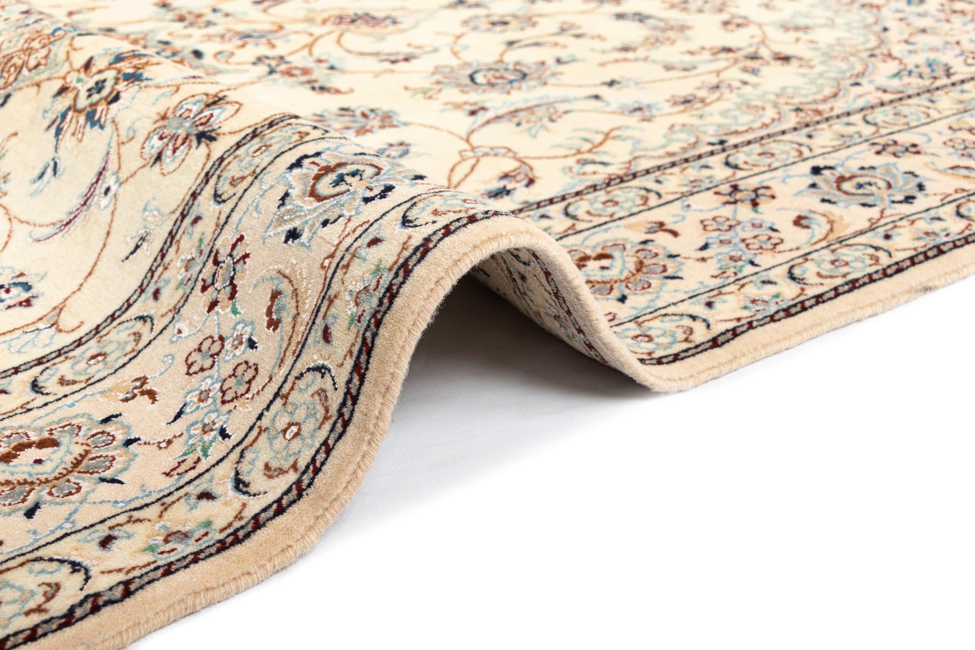 4' x 6' 6 Nain Rug
