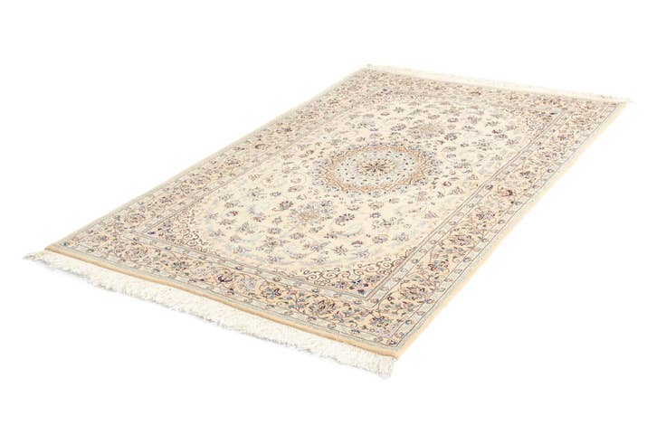 Detail image of 4' 2 x 6' 5 Nain Rug