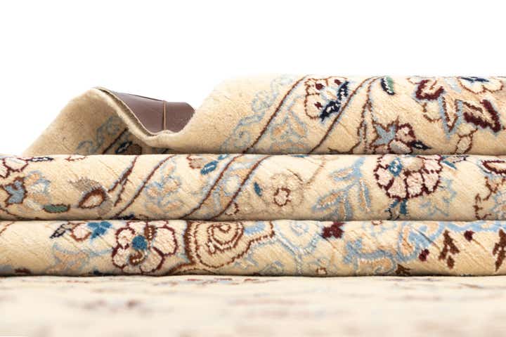 4' 2 x 6' 5 Nain Rug