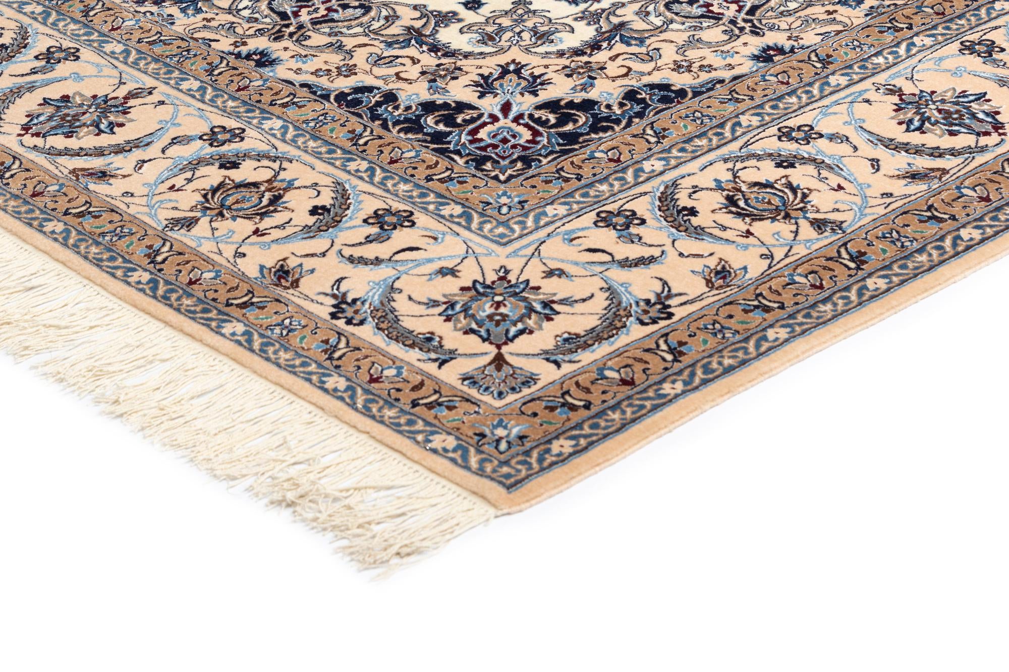 6' 8 x 9' 8 Nain Rug