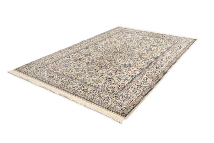 Detail image of 6' 9 x 9' 9 Nain Rug
