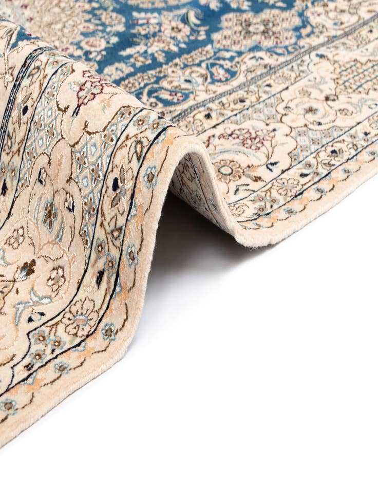 Detail image of 5' 2 x 7' 7 Nain Rug