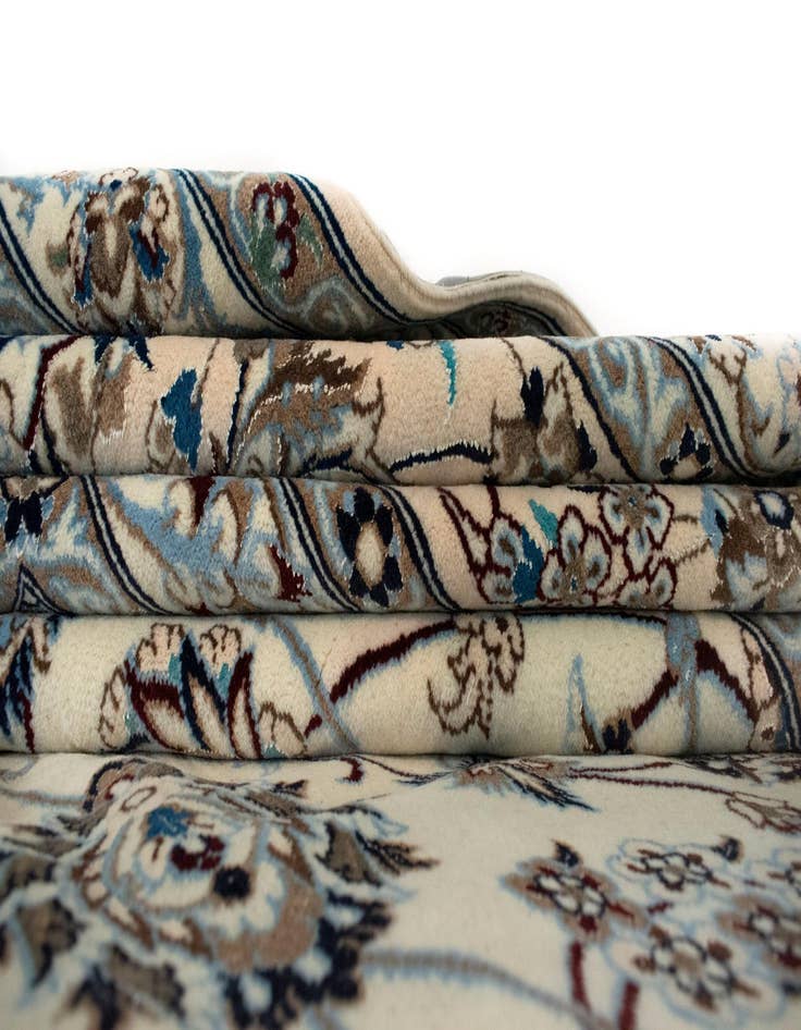 Detail image of 13' 11 x 23'  Hand Knotted Nain Persian Rug