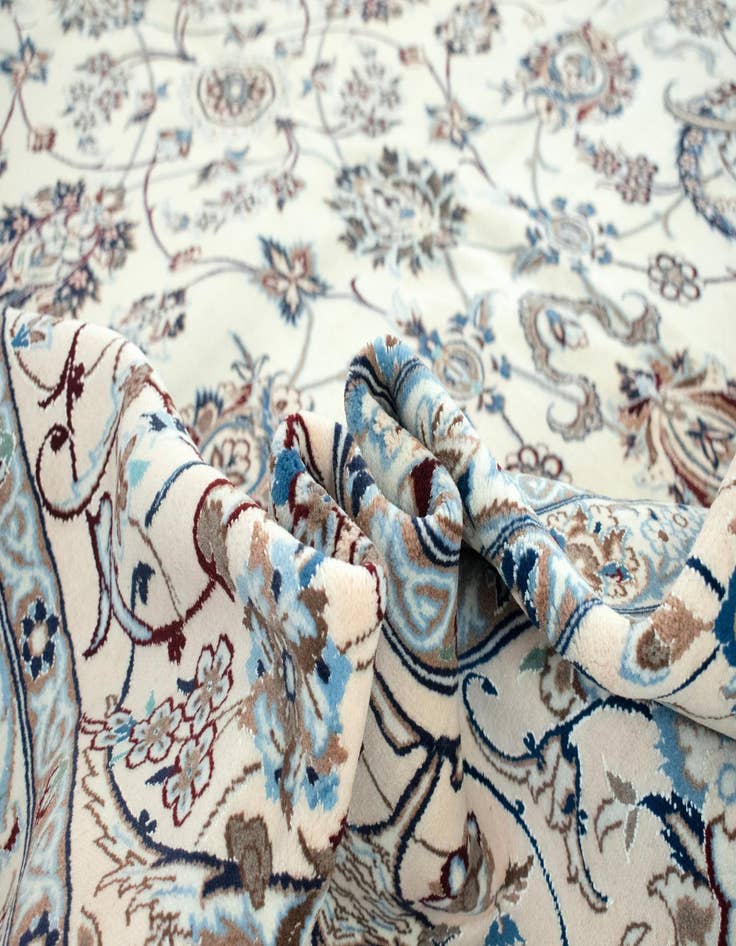 Detail image of 13' 11 x 23'  Hand Knotted Nain Persian Rug