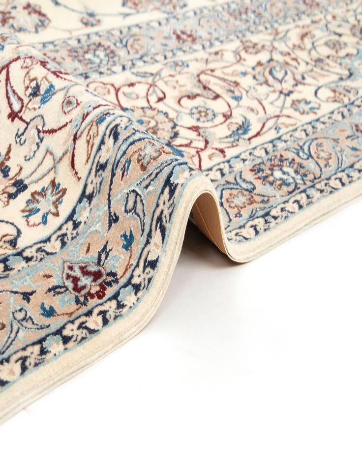 Detail image of 9' 11 x 13' 5 Nain Rug