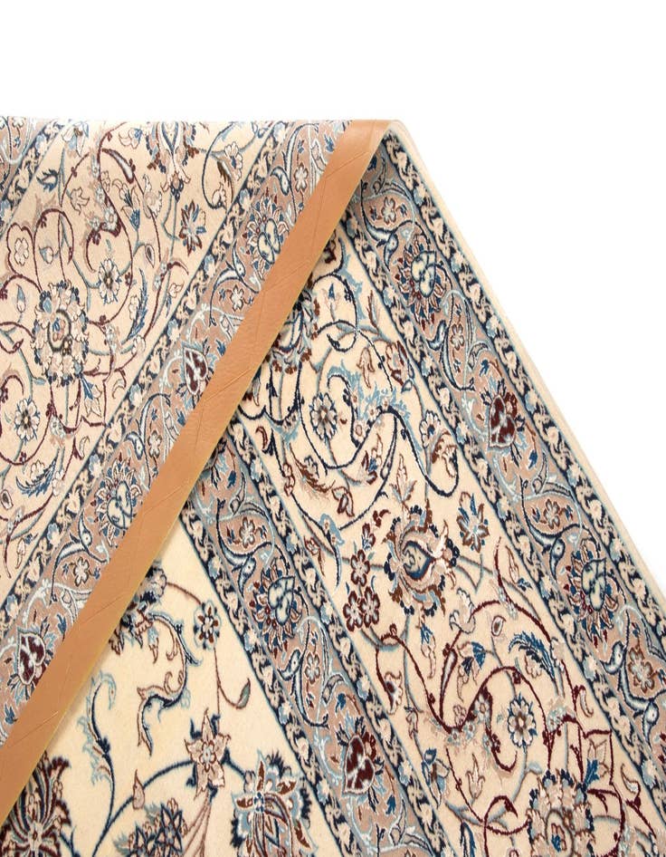 Detail image of 9' 11 x 13' 5 Nain Rug