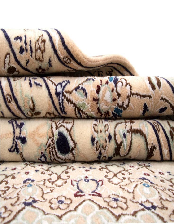 Detail image of 6' 5 x 9' 11 Hand Knotted Nain Persian Rug