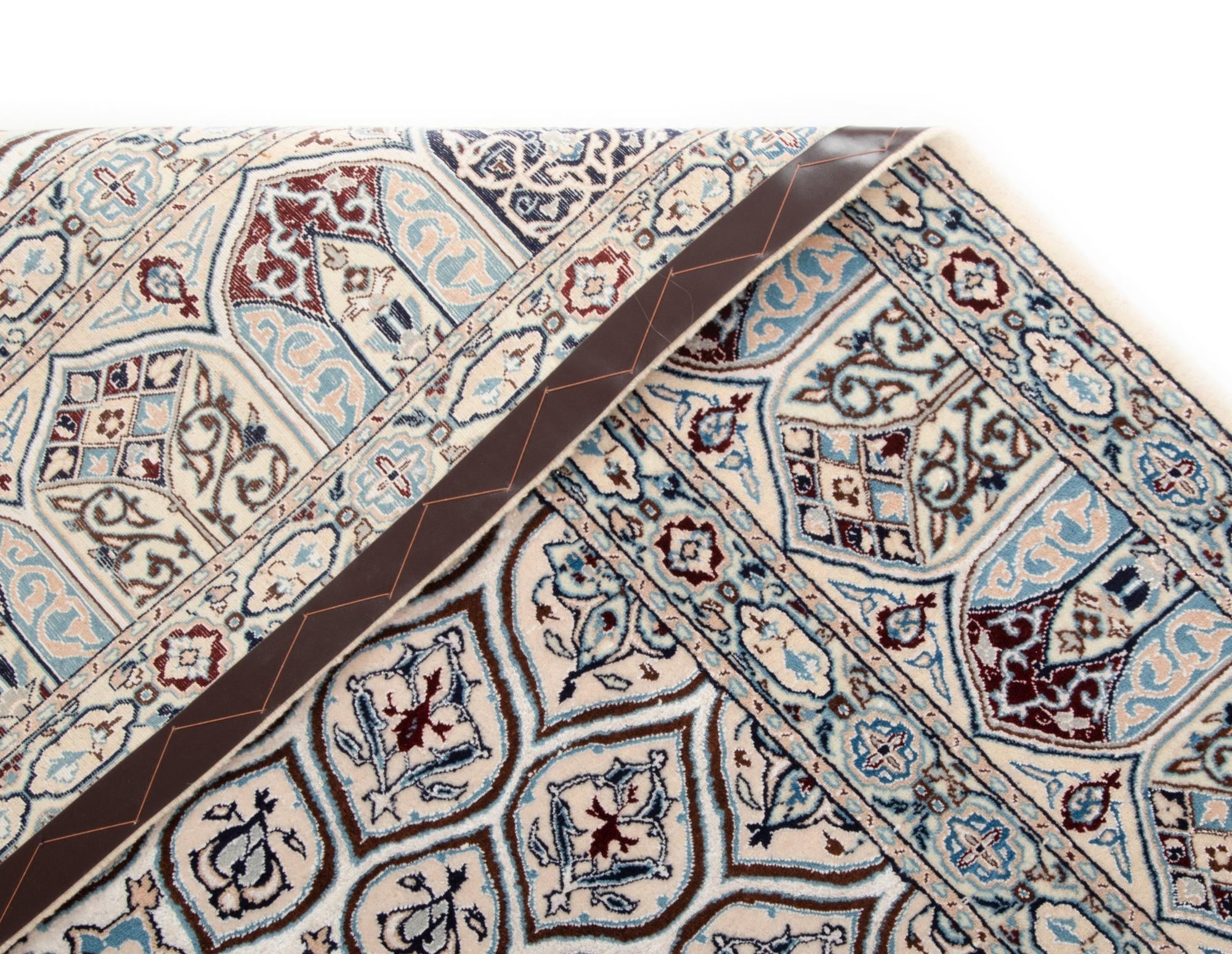 6' 9 x 9' 11 Hand Knotted Nain Persian Rug
