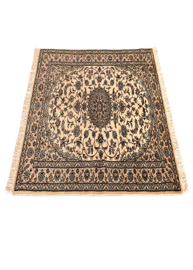 4' 1 x 6' Nain Rug