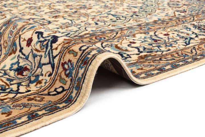 6' 11 x 10' 2 Nain Rug