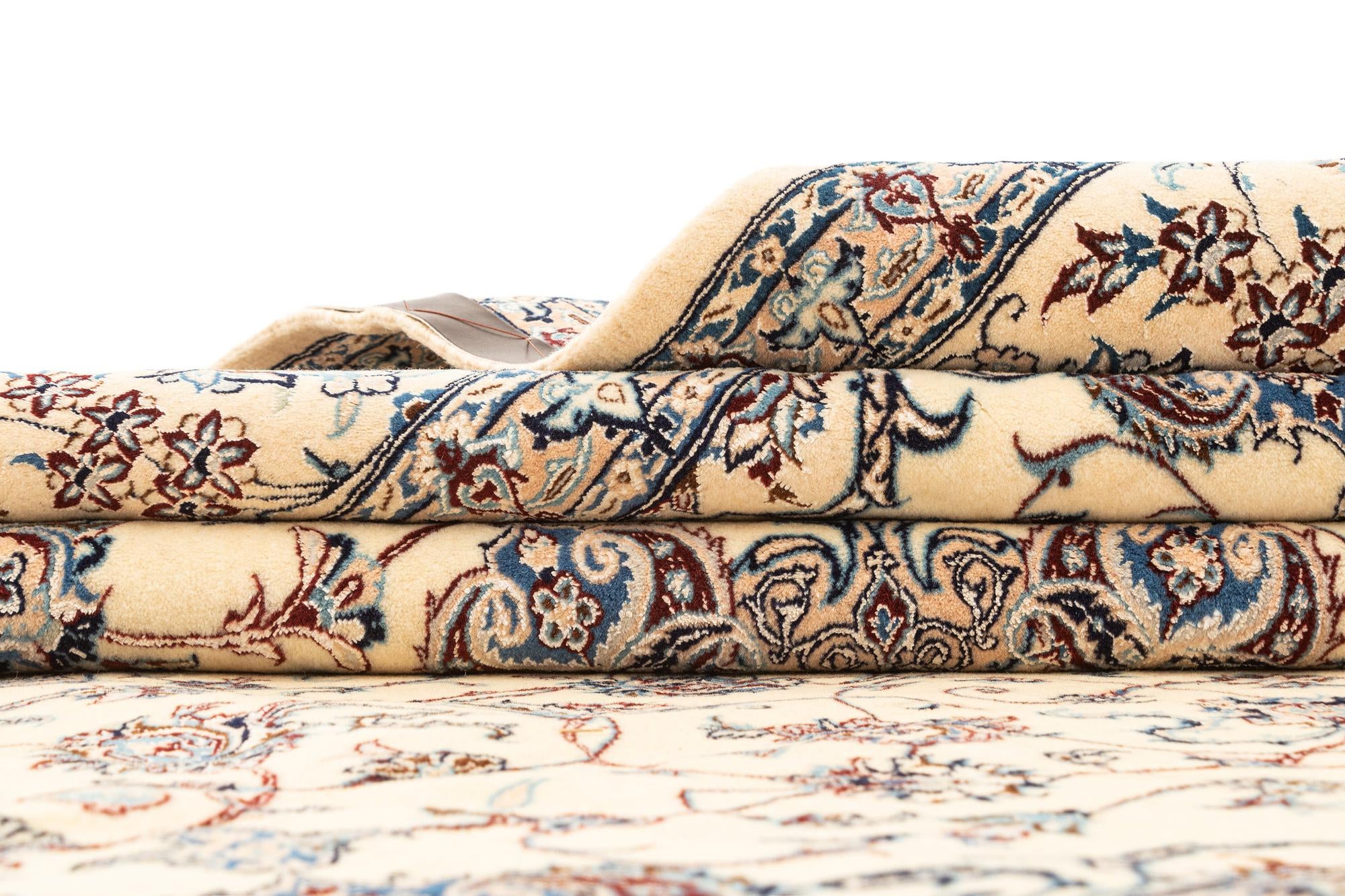 6' 8 x 10' 4 Hand Knotted Nain Rug
