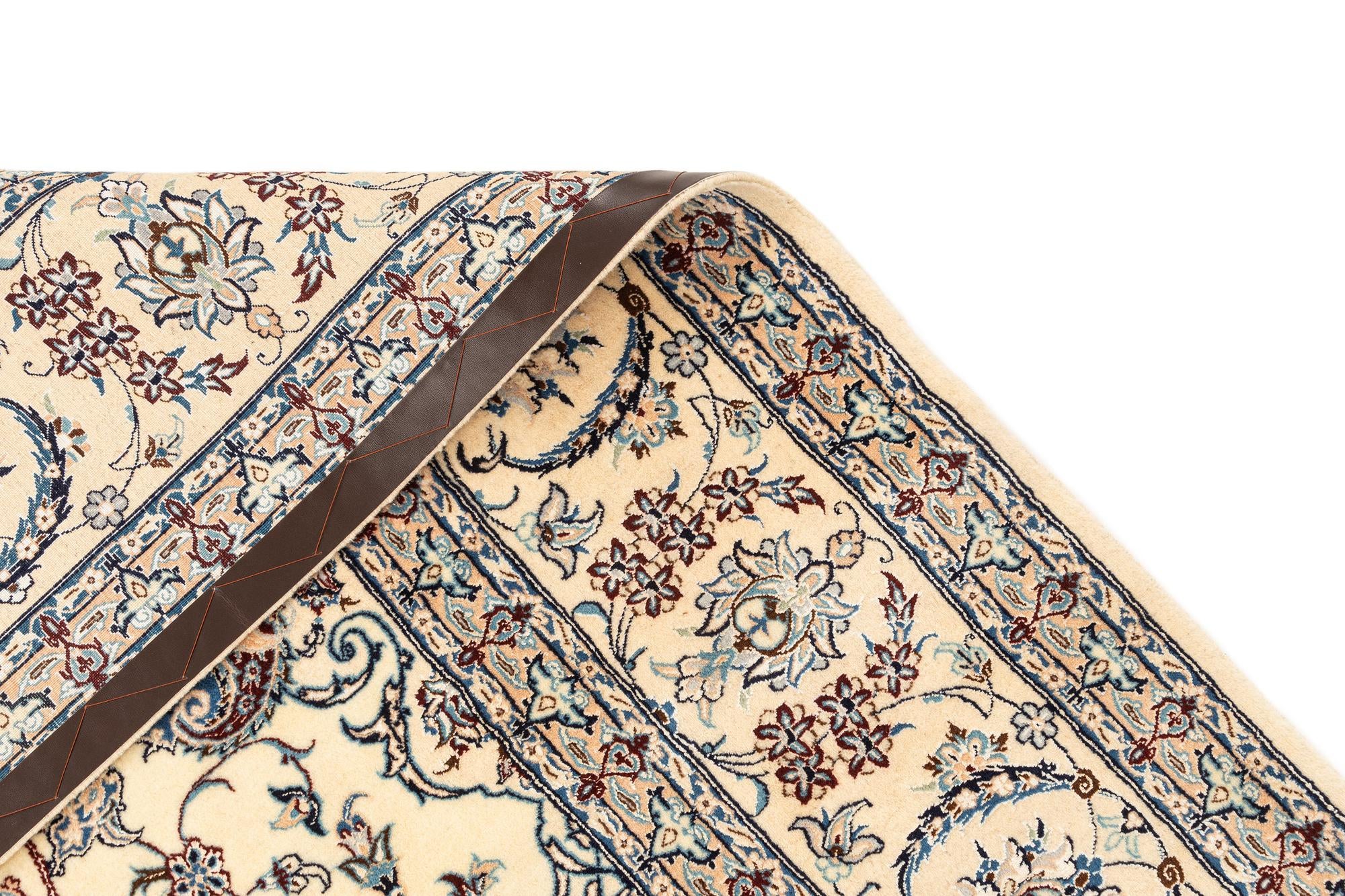 6' 8 x 10' 4 Hand Knotted Nain Rug