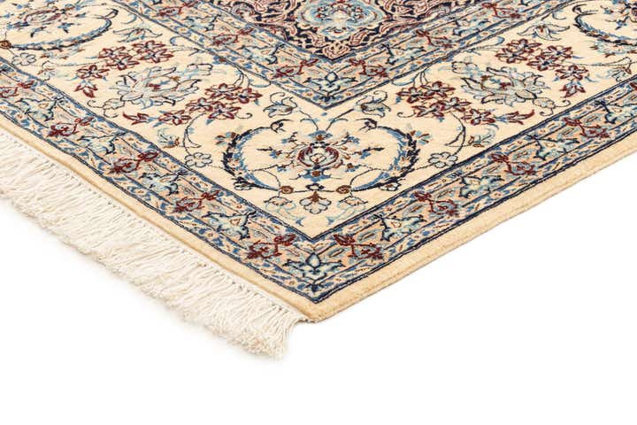 6' 8 x 10' 4 Hand Knotted Nain Rug