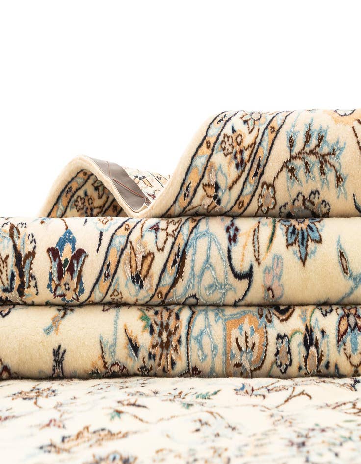 Detail image of 6' 10 x 10' 3  Hand Knotted Nain Rug